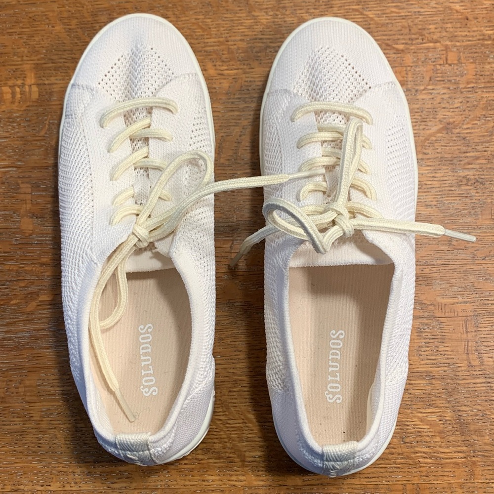 Soludos women’s mesh sneakers  size 7